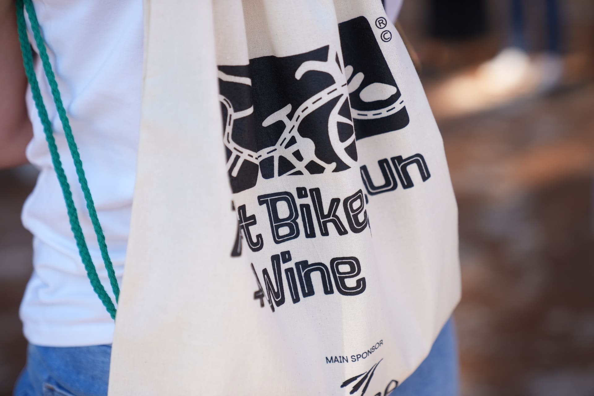 Una Costa da Vivere - Art Bike & Run + Wine 2026 sacchetta